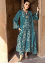 Load image into Gallery viewer, SAIRA SHAKIRA | WINTER 25 | AFSANEH 5A