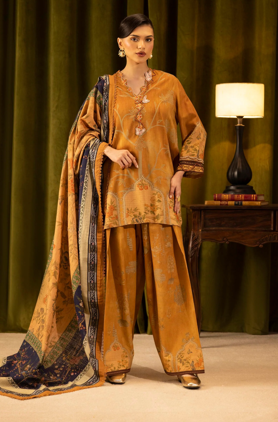 SANA SAFINAZ | MUZLIN  WINTER 25  | 16B