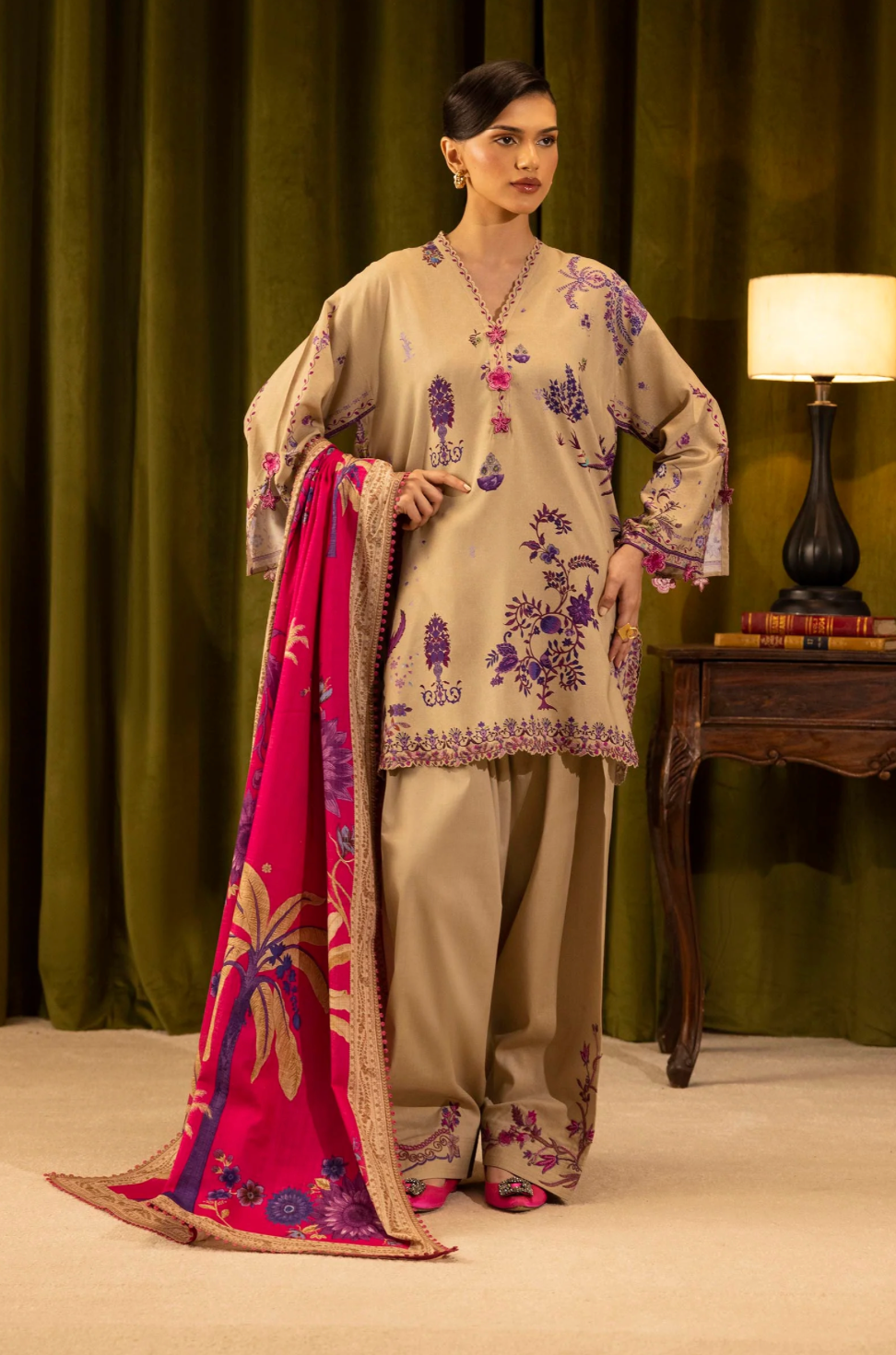 SANA SAFINAZ | MUZLIN  WINTER 25  | 19A