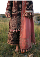 Load image into Gallery viewer, HUSSAIN REHAR | KHADDAR 25 | NAZNEEN