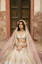 Load image into Gallery viewer, MOHSIN NAVEED RANJHA | ZARLISH MAKHFI 25 | KOHINOOR