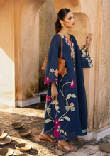 Load image into Gallery viewer, CRIMSON |  MITTI PRET 25 |  MUSAWIR