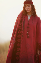 Load image into Gallery viewer, SAIRA RIZWAN | WINTER 25 |  NAZNEEN