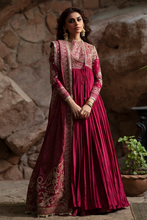 Load image into Gallery viewer, SAAD BIN SHAHZAD | SILK 25 | MAHNAZ