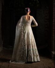 Load image into Gallery viewer, NYRA | WEDDING FESTIVE 25 | ERYA