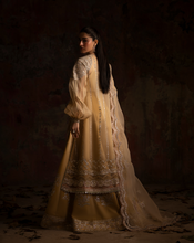 Load image into Gallery viewer, NYRA | WEDDING FESTIVE 25 | SUNEHRI