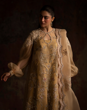 Load image into Gallery viewer, NYRA | WEDDING FESTIVE 25 | SUNEHRI