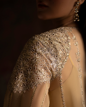 Load image into Gallery viewer, NYRA | WEDDING FESTIVE 25 | SUNEHRI