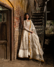 Load image into Gallery viewer, NYRA | WEDDING FESTIVE 25 | SOZ