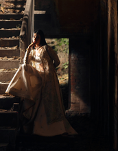 Load image into Gallery viewer, NYRA | WEDDING FESTIVE 25 | SOZ