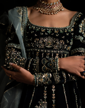 Load image into Gallery viewer, NYRA | WEDDING FESTIVE 25 | LEHZA