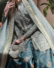 Load image into Gallery viewer, SUFFUSE  | SILK PRET FALL 25 | SELINEH