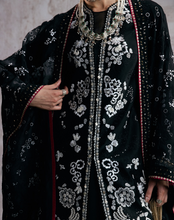 Load image into Gallery viewer, SUFFUSE  | SILK PRET FALL 25 | ZAARISH