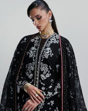 Load image into Gallery viewer, SUFFUSE  | SILK PRET FALL 25 | ZAARISH