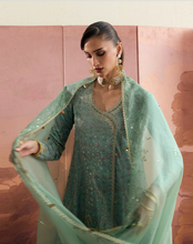 Load image into Gallery viewer, SUFFUSE  | SILK PRET FALL 25 | LISHA