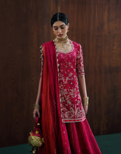 Load image into Gallery viewer, SUFFUSE  | SILK PRET FALL 25 | `RYELLE