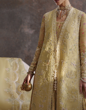 Load image into Gallery viewer, SUFFUSE  | SILK PRET FALL 25 | URAH