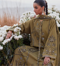 Load image into Gallery viewer, ZAHA | WINTER 25 | NAYRA