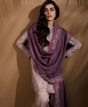 Load image into Gallery viewer, SOBIA NAZIR | WINTER SHAWL 25 | 6B