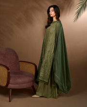 Load image into Gallery viewer, SOBIA NAZIR | WINTER SHAWL 25 | 2A