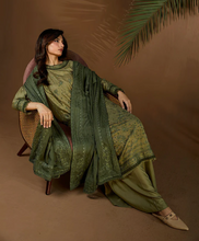 Load image into Gallery viewer, SOBIA NAZIR | WINTER SHAWL 25 | 2A