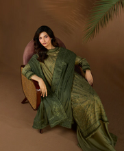 Load image into Gallery viewer, SOBIA NAZIR | WINTER SHAWL 25 | 2A