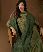 Load image into Gallery viewer, SOBIA NAZIR | WINTER SHAWL 25 | 2A