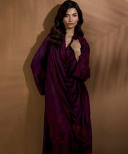 Load image into Gallery viewer, SOBIA NAZIR | WINTER SHAWL 25 | 2B