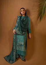 Load image into Gallery viewer, SOBIA NAZIR | WINTER SHAWL 25 | 5A