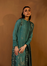 Load image into Gallery viewer, SOBIA NAZIR | WINTER SHAWL 25 | 5A