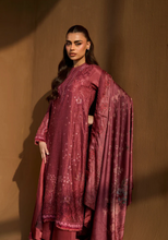 Load image into Gallery viewer, SOBIA NAZIR | WINTER SHAWL 25 | 3B