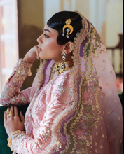 Load image into Gallery viewer, SUFFUSE  | FREESHIA 26 | ISRANA