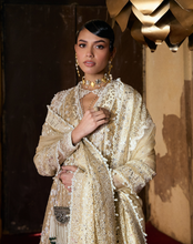 Load image into Gallery viewer, SUFFUSE  | FREESHIA 26 | GULRAIZ