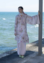 Load image into Gallery viewer, ELAF | PRINTS 26 | 4B DOLL ME UP