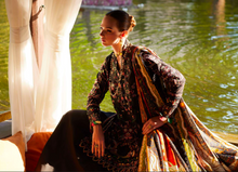Load image into Gallery viewer, KANWAL MALIK | LUXURY LAWN 26 | ZARIA