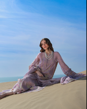 Load image into Gallery viewer, RANGRASIYA | CARNATION LAWN 26 | PARISA