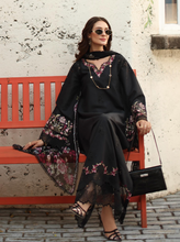 Load image into Gallery viewer, NOOR  | LUXE CHIKANKARI 26  | 1B MIDNIGHT BLACK