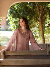 Load image into Gallery viewer, NOOR  | LUXE CHIKANKARI 26  | 4B DUSKY ROSE