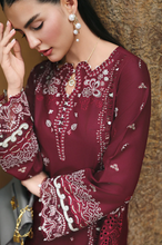 Load image into Gallery viewer, QALAMKAR | QLINE 26 | 12 GARNET