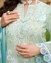 Load image into Gallery viewer, MUSHQ | AMOI LUXURY LAWN 26 | LOVE ESCAPE