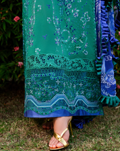 Load image into Gallery viewer, MUSHQ | AMOI LUXURY LAWN 26 | BLOOMING ROMANCE