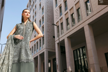 Load image into Gallery viewer, MARIA B  | LUXURY LAWN 26 | 3B