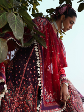 Load image into Gallery viewer, HUSSAIN REHAR | LUXURY LAWN  26 | NIHDHI