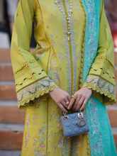Load image into Gallery viewer, KANWAL MALIK | ELSA SUMMER PRET 26 | VEYA