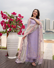 Load image into Gallery viewer, FAIZA SAQLAIN | AYA 26 | SUELA