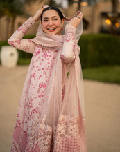 Load image into Gallery viewer, FAIZA SAQLAIN | AYA 26 | LAMIJA