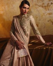 Load image into Gallery viewer, SUFFUSE  | SILK PRET 26 | VAREEN