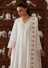 Load image into Gallery viewer, SAAD BIN SHAHZAD | DELAPUR LAWN 26 | EMBER