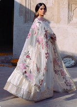 Load image into Gallery viewer, JANNAT  |  PRET 26 | NARGIS