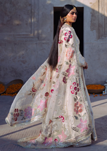Load image into Gallery viewer, JANNAT  |  PRET 26 | NARGIS